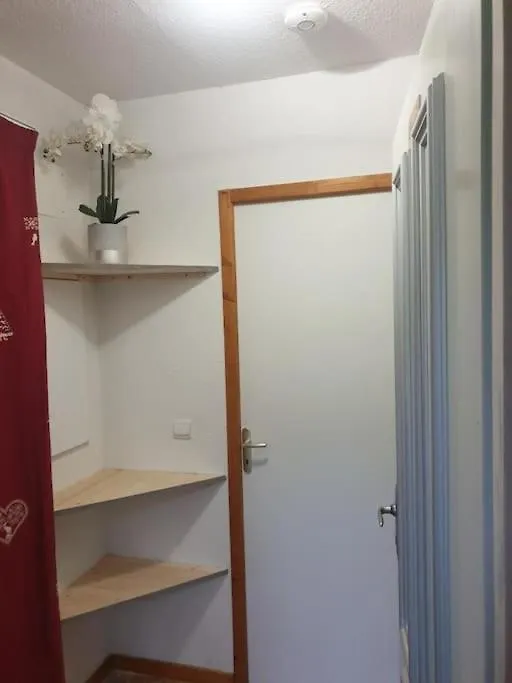 Chalet Emma Appartement Tout Equipe Et Refait A Neuf Dans Une Residence 3 Etoiles Besse-et-Saint-Anastaise France