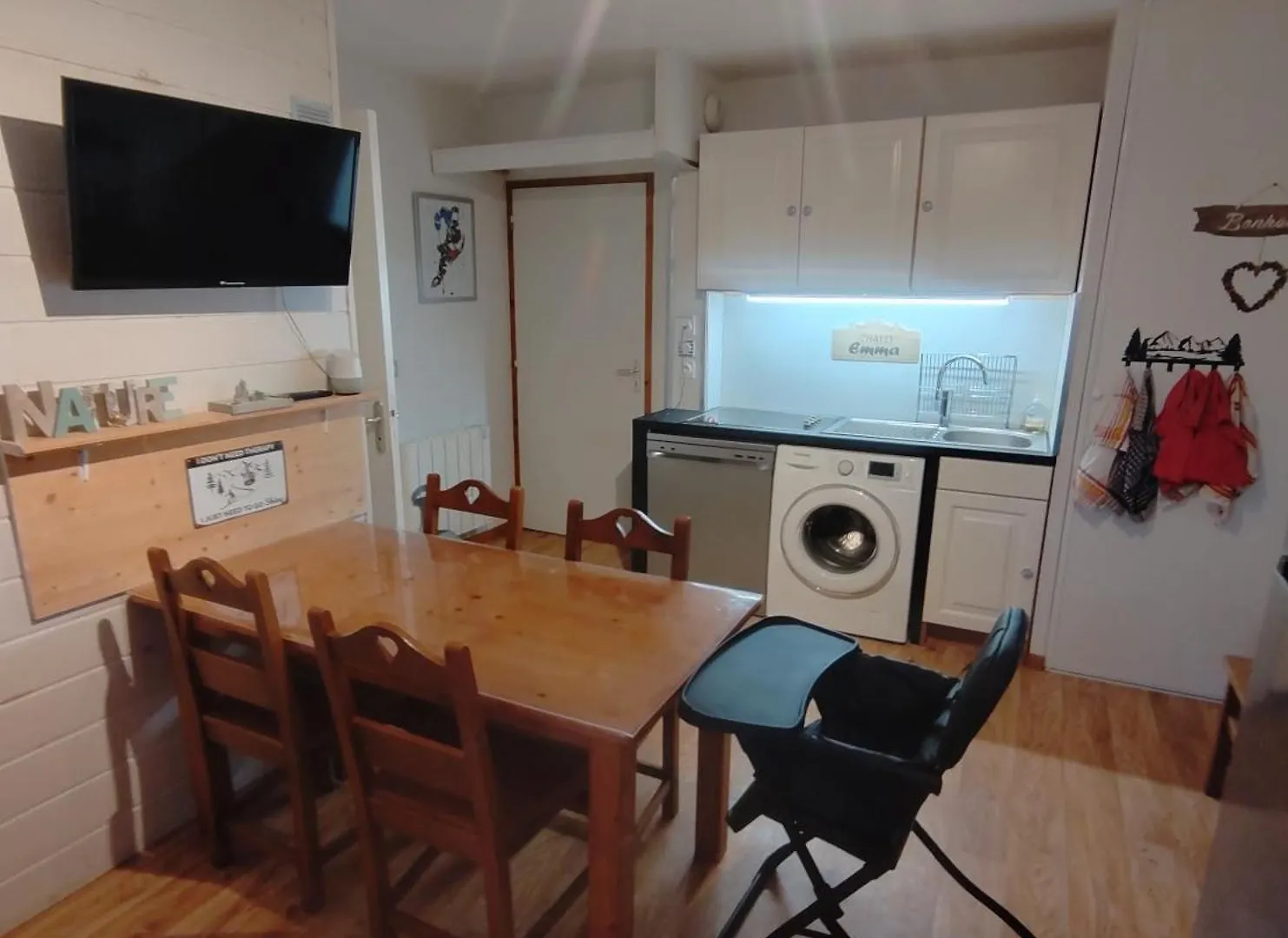 Chalet Emma Appartement Tout Equipe Et Refait A Neuf Dans Une Residence 3 Etoiles Besse-et-Saint-Anastaise France